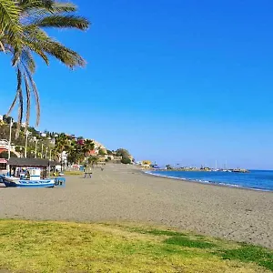 https://apartamentos-el-palo-andreu-garcia.1costadelsol.com