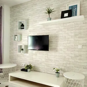 https://apartamento-capuchinos.hotelsinnerja.org